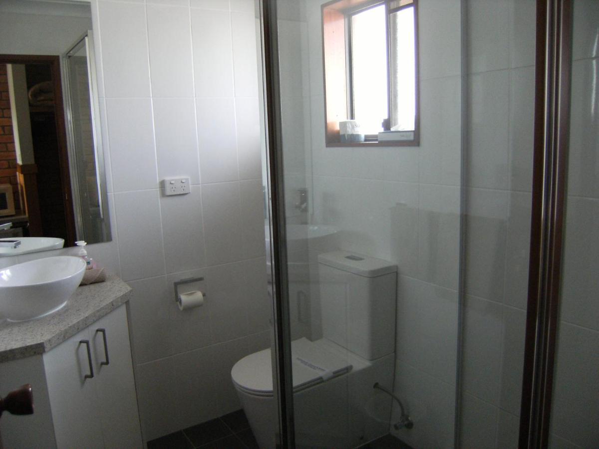 Regency Court Motel Cobram Εξωτερικό φωτογραφία